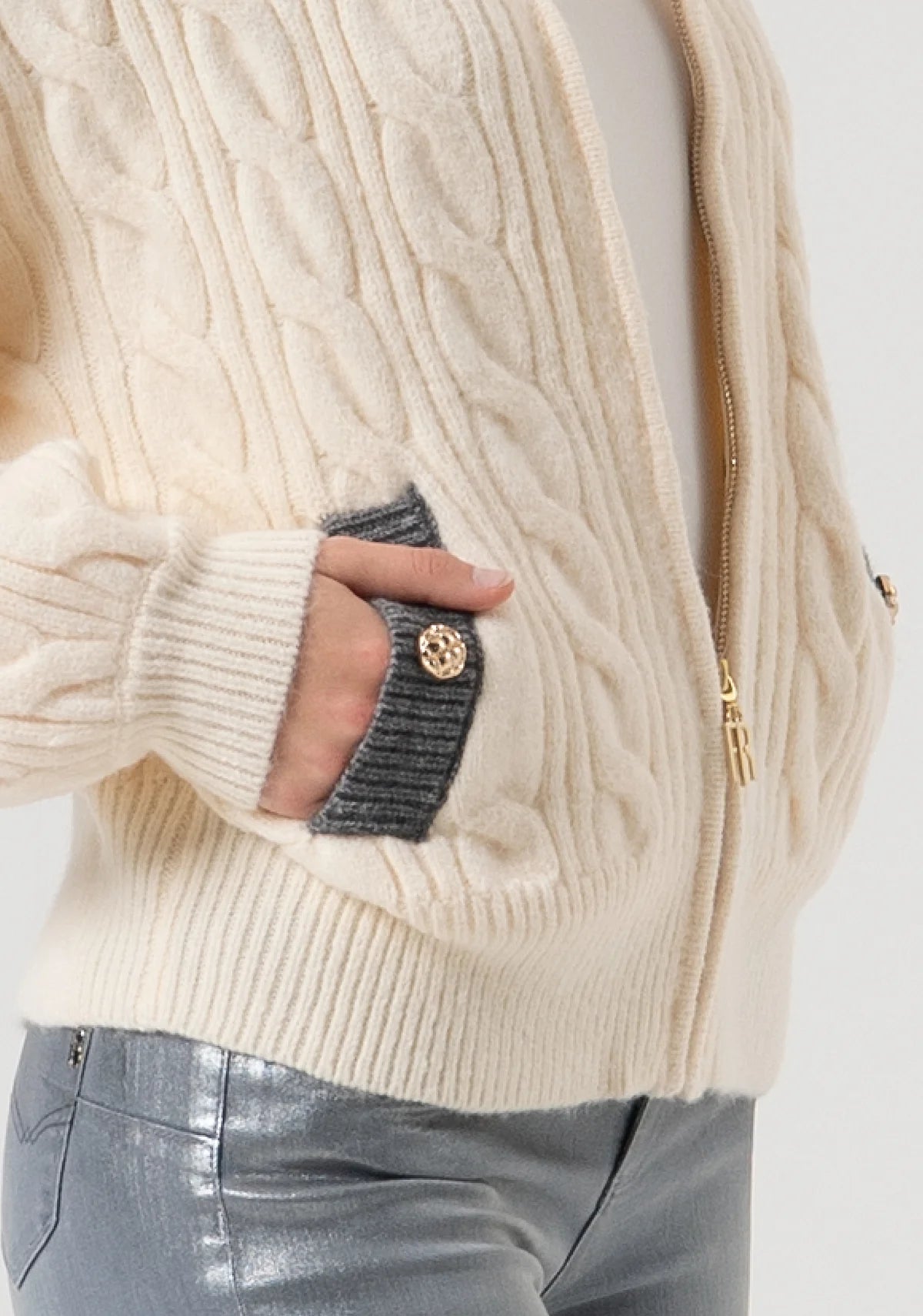 Fracomina Knitted Bomber Vest Creme