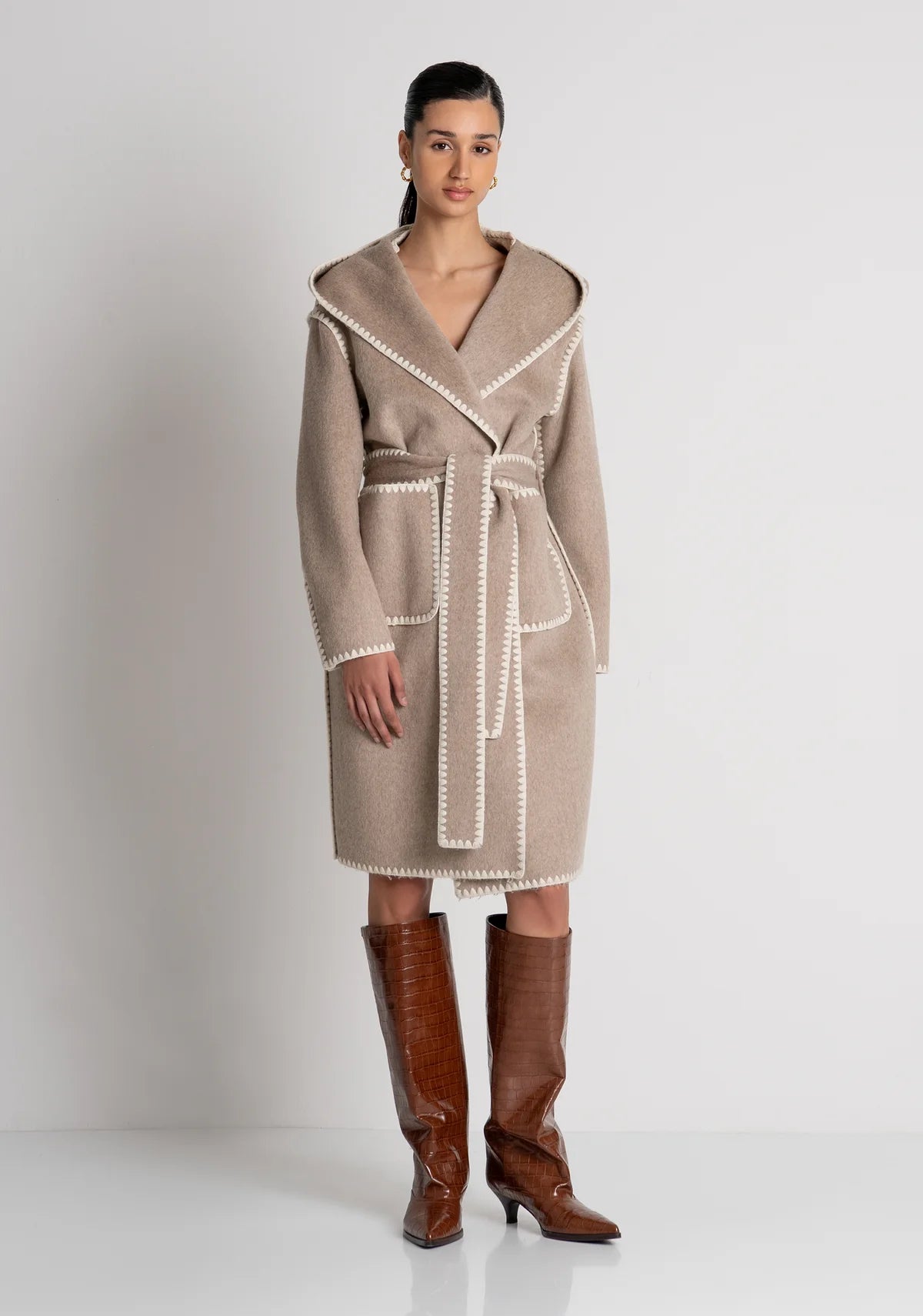 Fracomina Long Wool Coat met Capuchon
