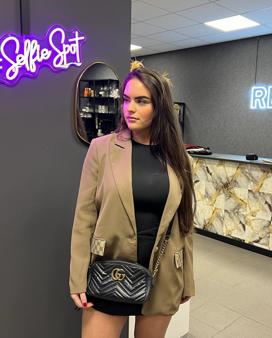 Q X R Taupe Blazer met Designer G. zakken